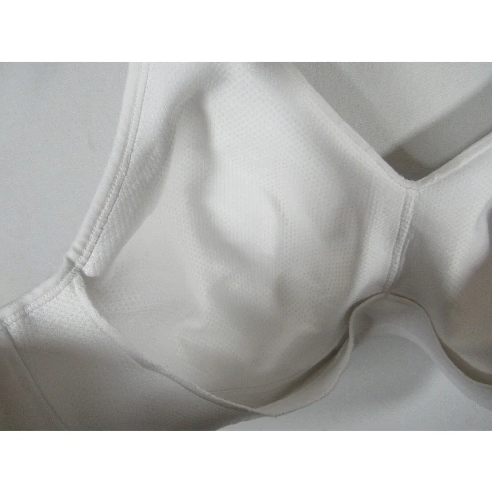 Playtex 18-Hour Bounce Control Bra 42C White Wireless Unpadded 4699